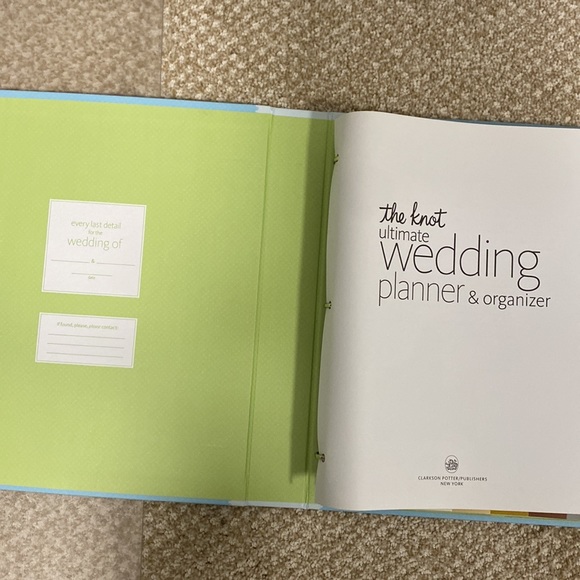 Perfect wedding planning set or gift to new bride! - Picture 4 of 5